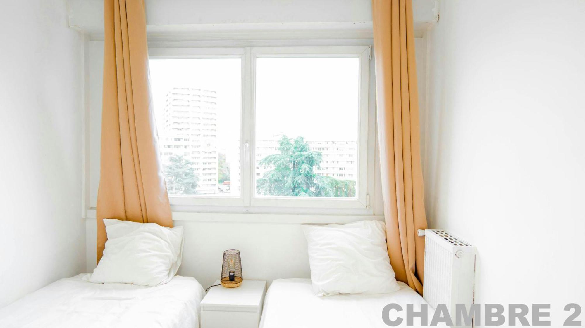 5 Chambres 3 Sdb Parking Gratuit - Ideal Groupe Кретей Экстерьер фото