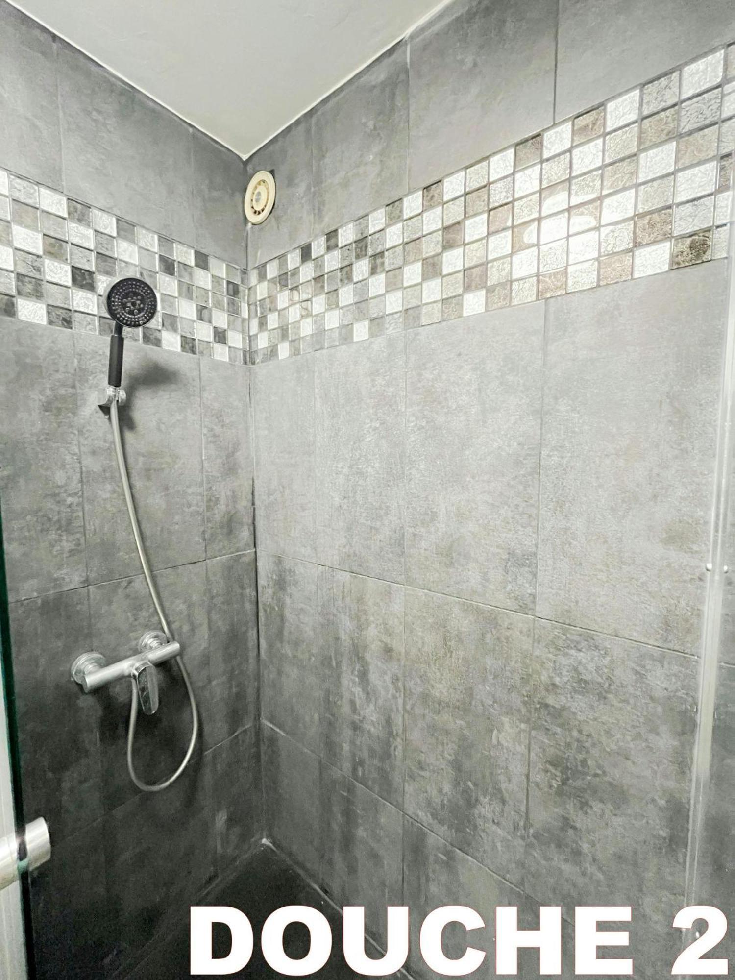 5 Chambres 3 Sdb Parking Gratuit - Ideal Groupe Кретей Экстерьер фото