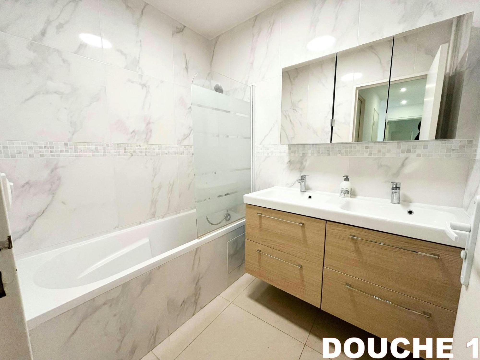 5 Chambres 3 Sdb Parking Gratuit - Ideal Groupe Кретей Экстерьер фото